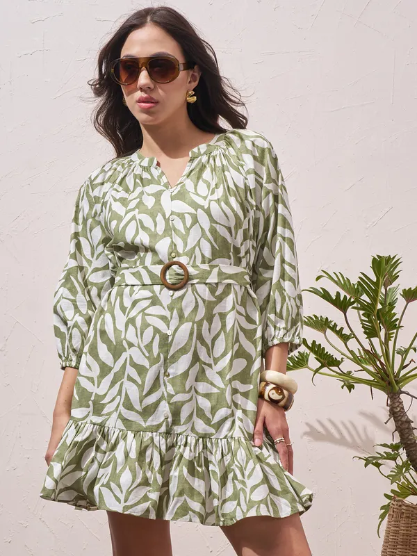 Vara By Vishudh Women Green Printed Drop Waist Dress