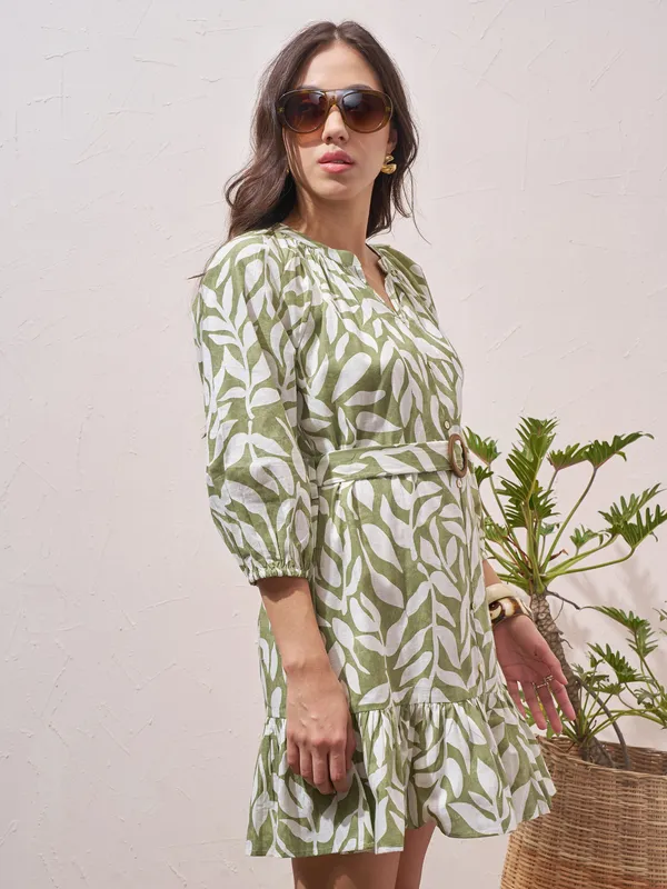 Vara By Vishudh Women Green Printed Drop Waist Dress