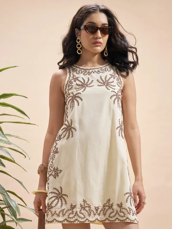 Vara By Vishudh Women Cream Embroidered A-Line Dress
