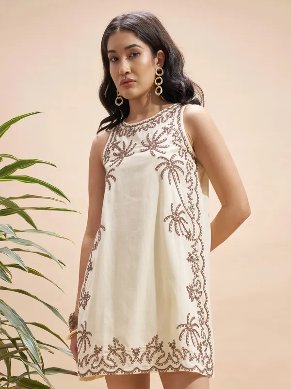 Vara By Vishudh Women Cream Embroidered A-Line Dress