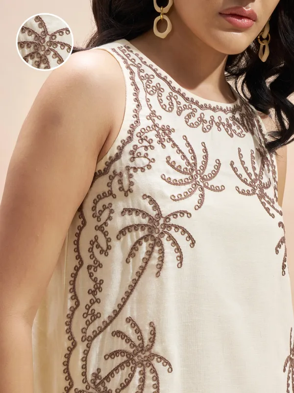 Vara By Vishudh Women Cream Embroidered A-Line Dress