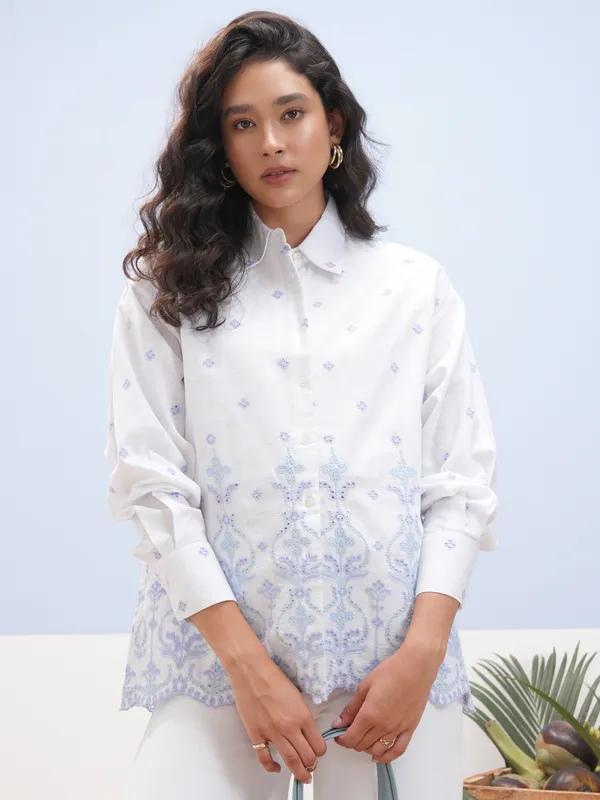 Vara By Vishudh Women White Embroidered Casual Shirt
