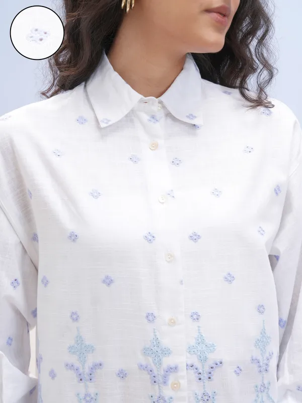Vara By Vishudh Women White Embroidered Casual Shirt