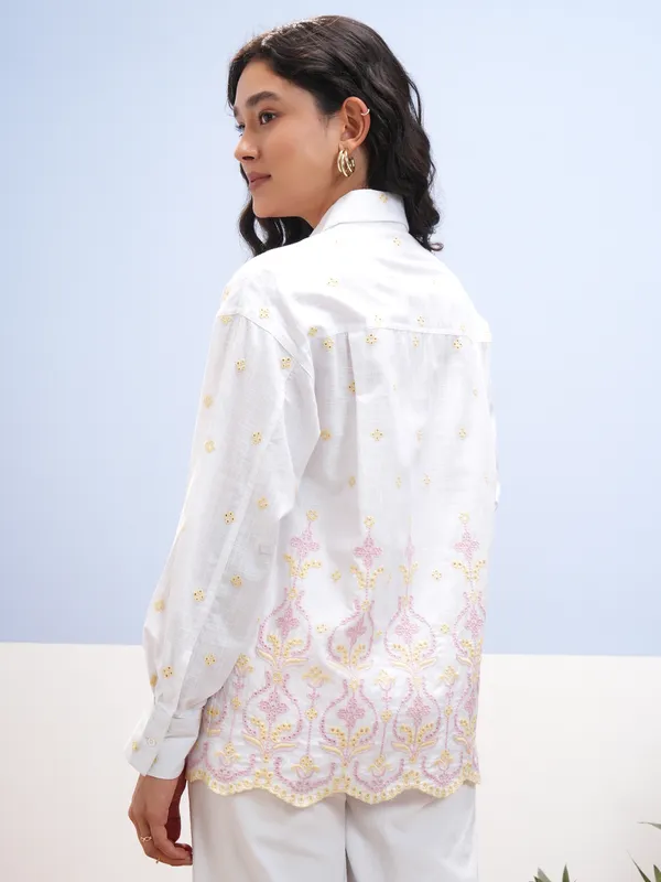Vara By Vishudh Women White Embroidered Casual Shirt