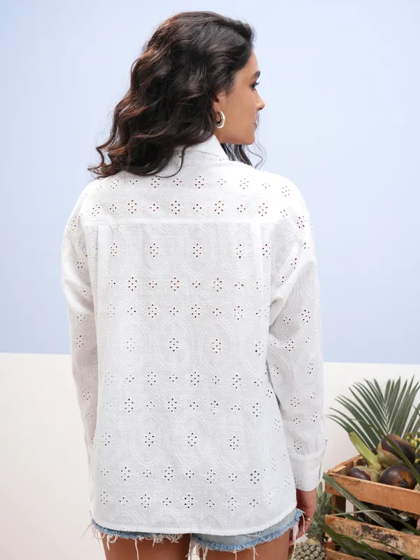 Vara By Vishudh Women White Embroidered Casual Shirt
