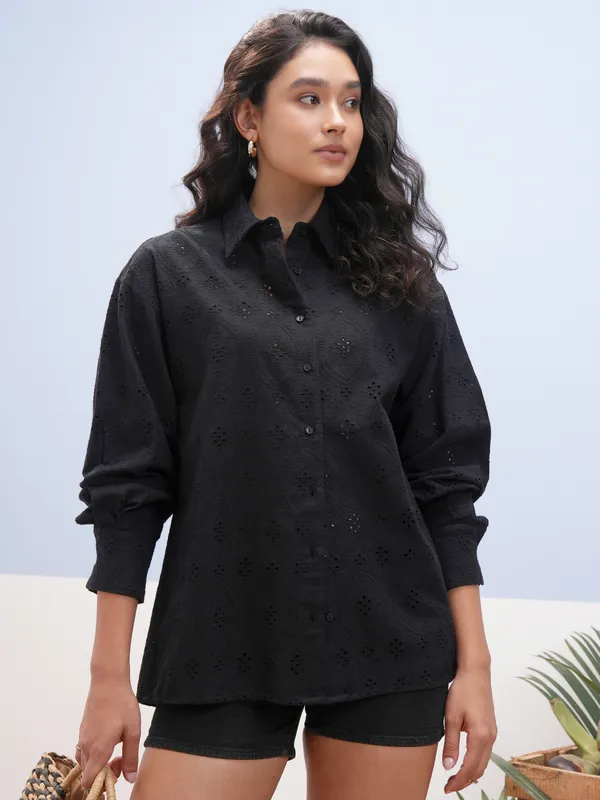 Vara By Vishudh Women Black Embroidered Casual Shirt