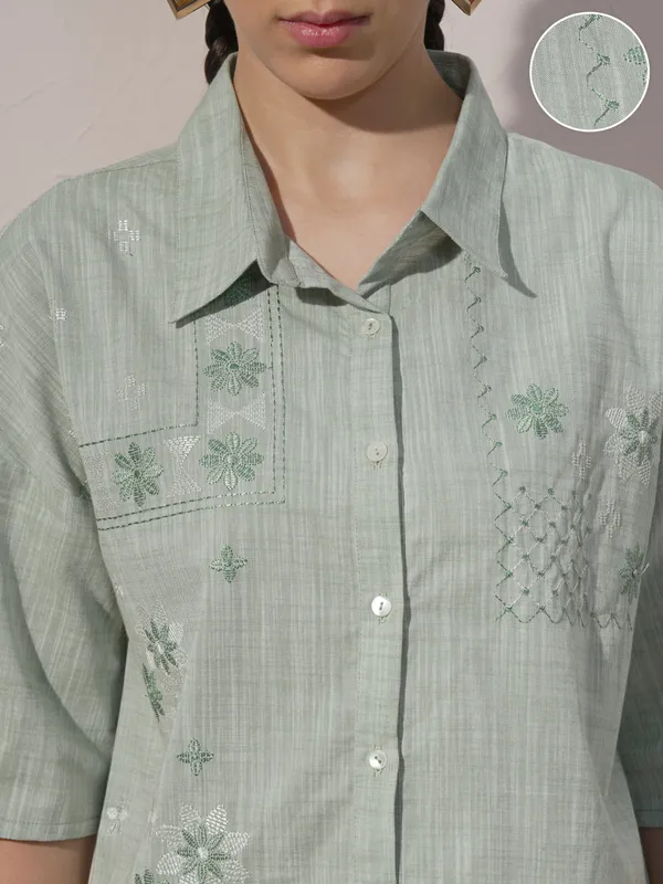 Vara By Vishudh Women Green Embroidered Casual Shirt