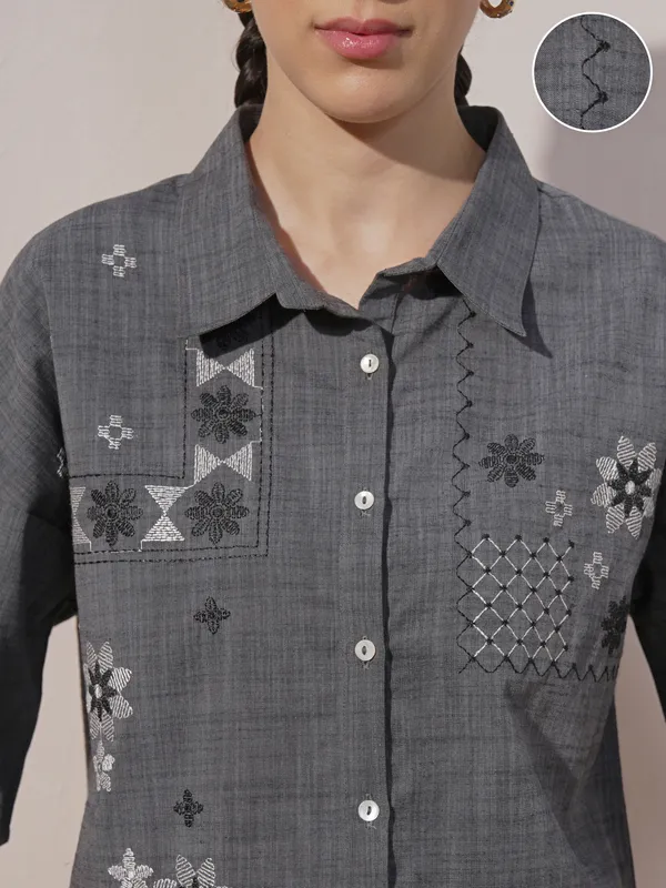 Vara By Vishudh Women Black Embroidered Casual Shirt