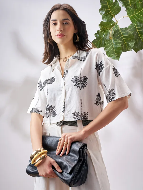 Vara By Vishudh Women Off White Printed Casual Shirt