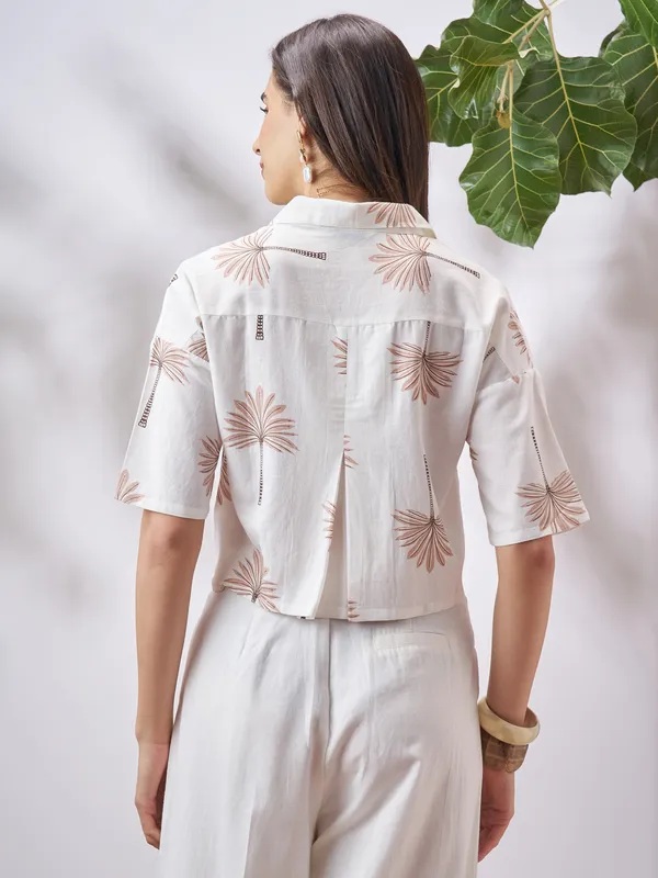 Vara By Vishudh Women Tan Printed Casual Shirt