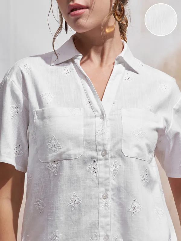 Vara By Vishudh Women White Embroidered Casual Shirt