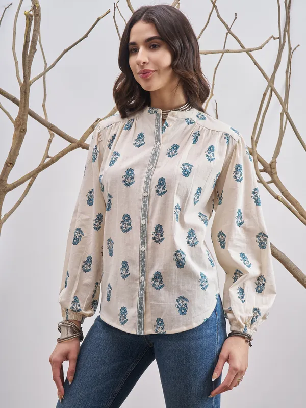 Vara By Vishudh Women Off White Printed Casual Shirt