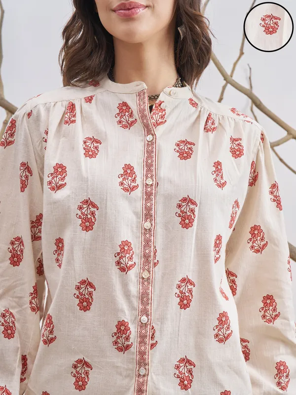 Vara By Vishudh Women Off White Printed Casual Shirt