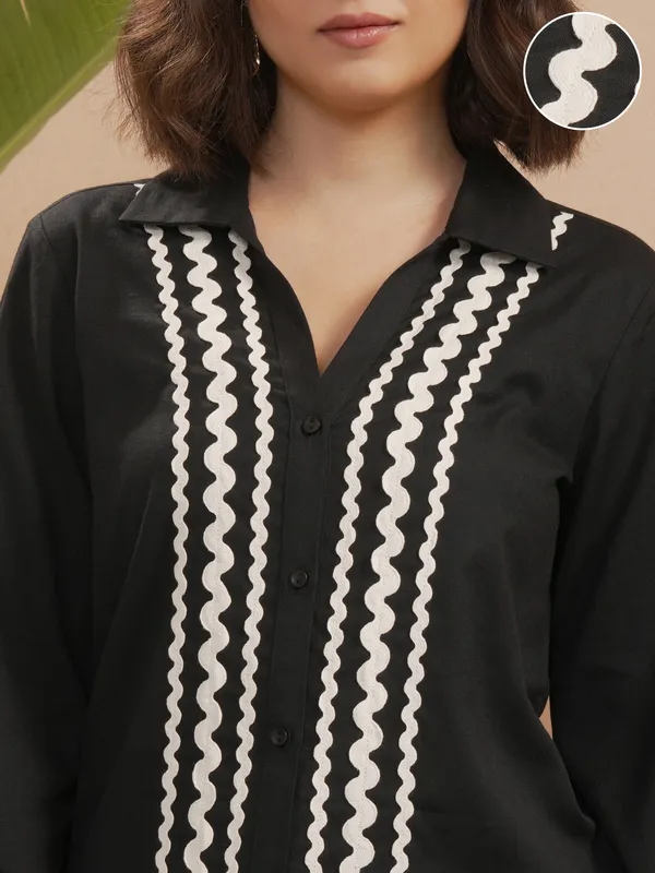 Vara By Vishudh Women Black Solid Casual Shirt