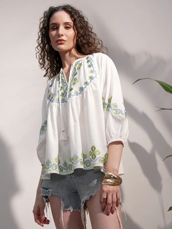 Vara By Vishudh Women White Embroidered Top