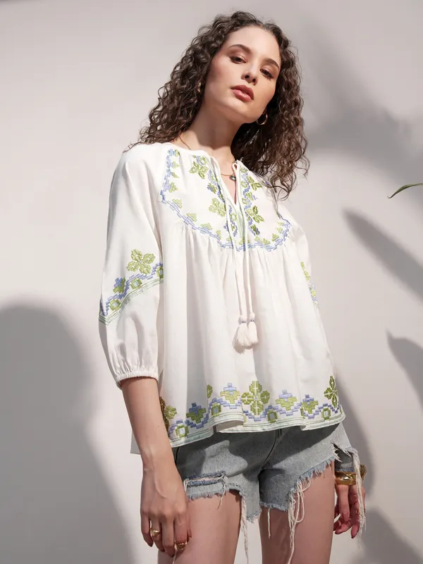 Vara By Vishudh Women White Embroidered Top