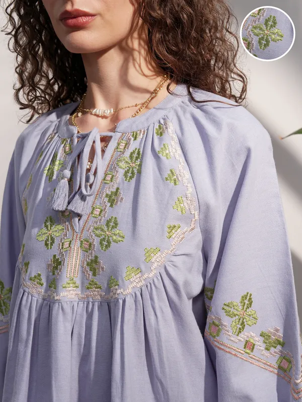 Vara By Vishudh Women Blue Embroidered Top