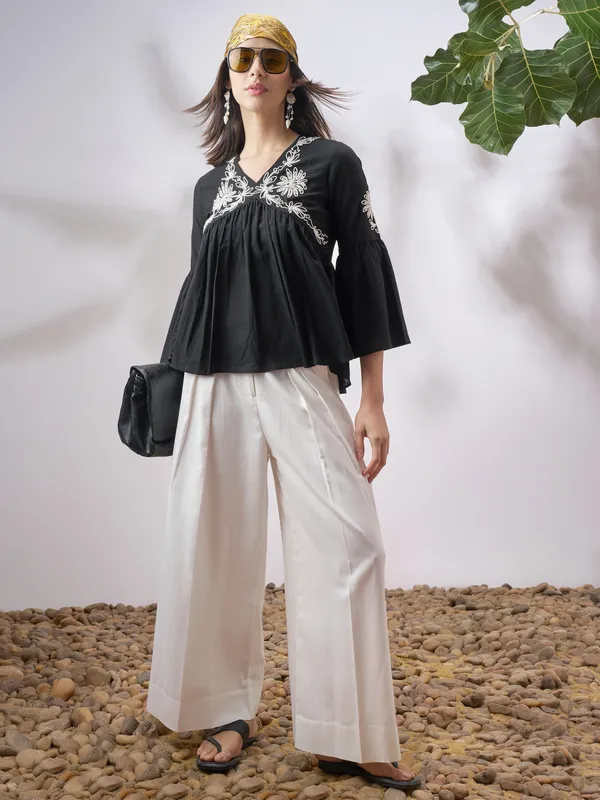 Vara By Vishudh Women Black Embroidered Top