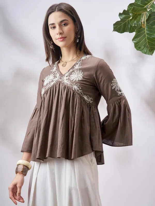 Vara By Vishudh Women Tan Embroidered Top