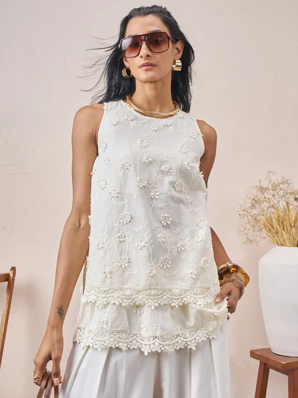 Vara By Vishudh Women White Embroidered Top