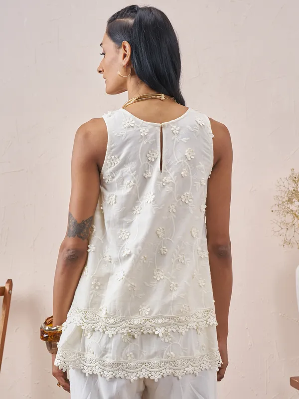 Vara By Vishudh Women White Embroidered Top