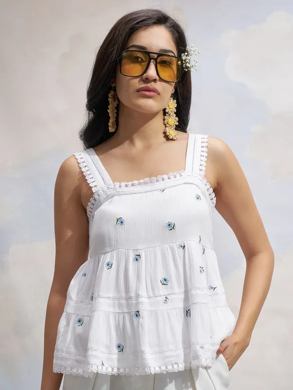 Vara By Vishudh Women White Embroidered Top