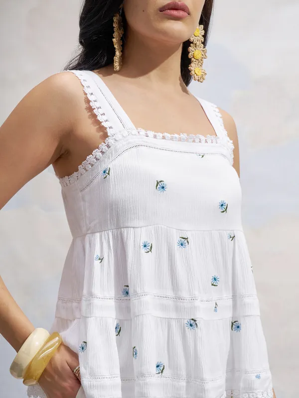 Vara By Vishudh Women White Embroidered Top