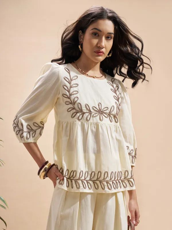 Vara By Vishudh Women Cream Embroidered Top