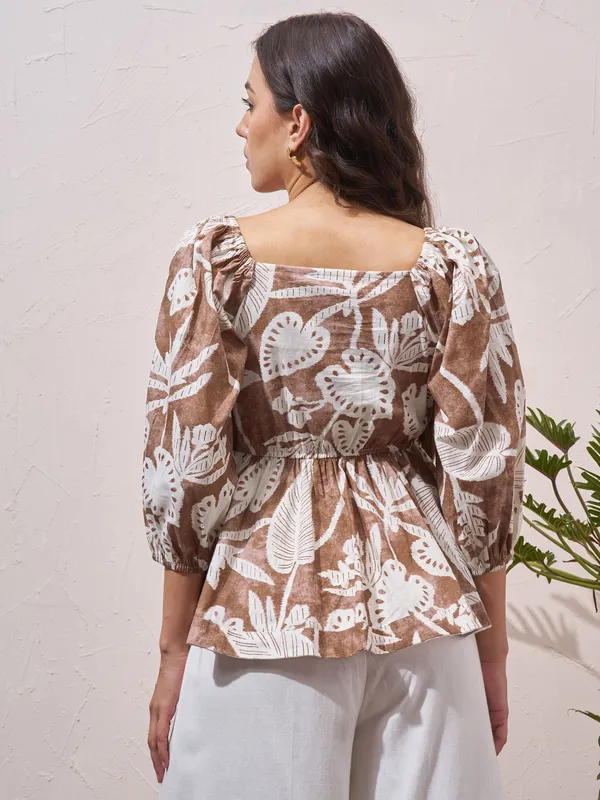 Vara By Vishudh Womens Brown Printed Regular Top