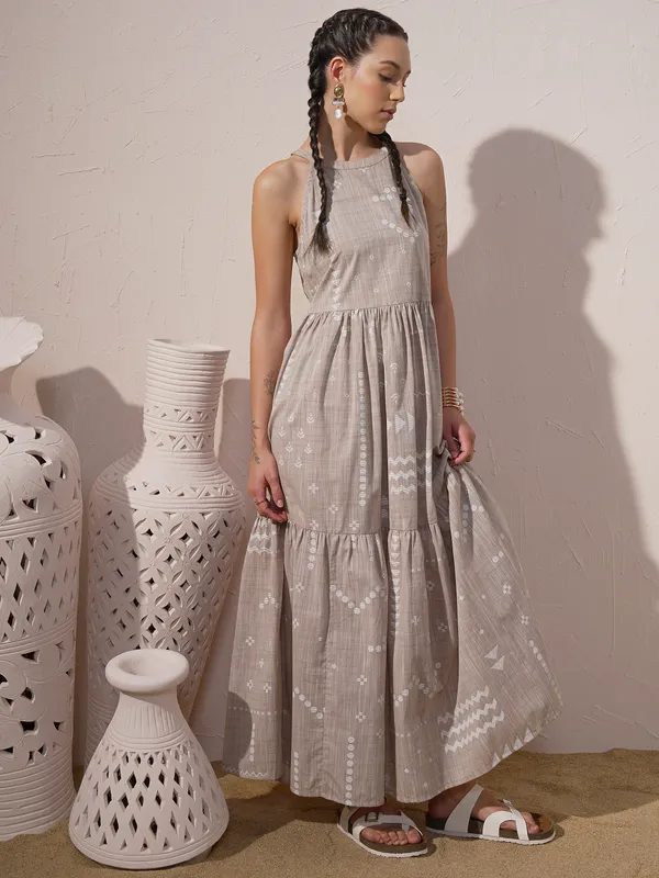 Vara By Vishudh Women Beige Printed Maxi Dress