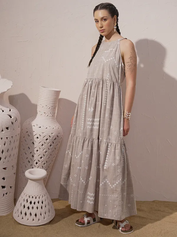 Vara By Vishudh Women Beige Printed Maxi Dress