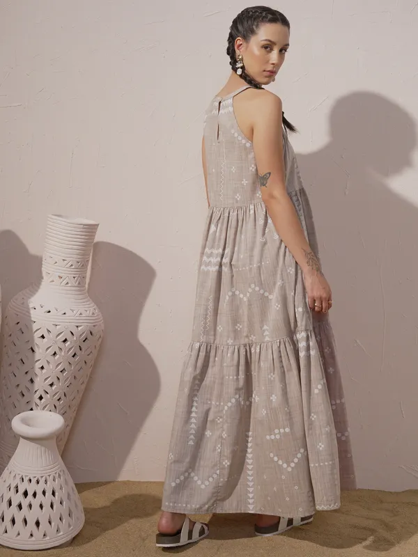 Vara By Vishudh Women Beige Printed Maxi Dress