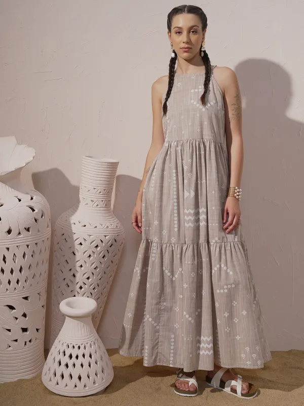 Vara By Vishudh Women Beige Printed Maxi Dress