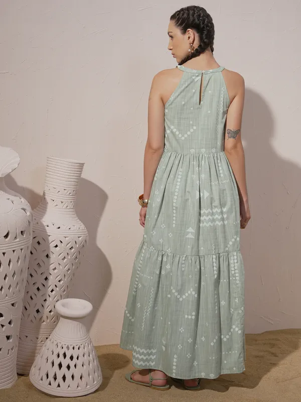 Vara By Vishudh Women Green Printed Maxi Dress