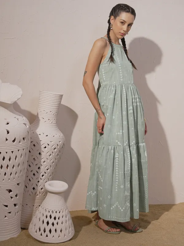 Vara By Vishudh Women Green Printed Maxi Dress