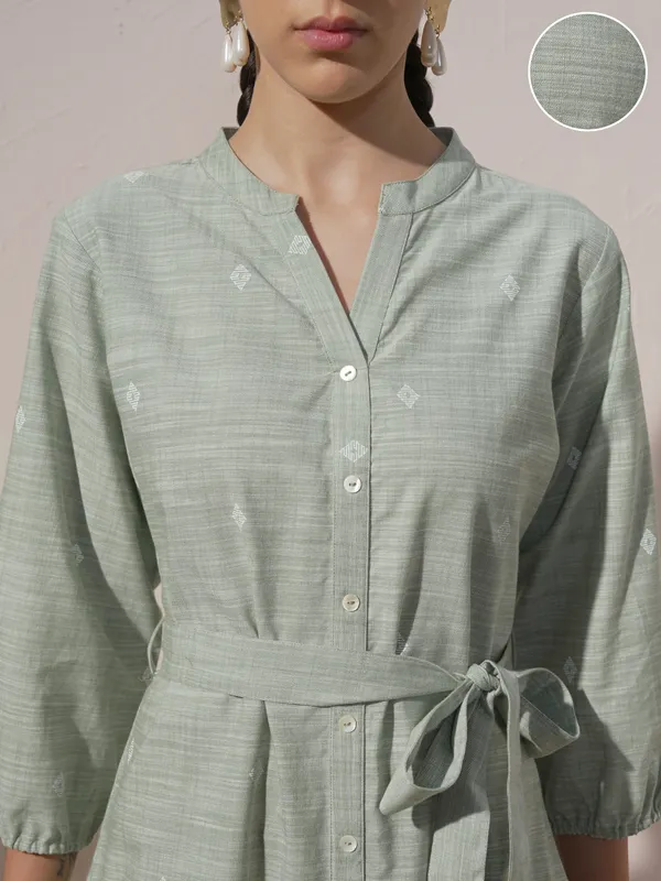 Vara By Vishudh Women Green Printed Fit And Flare Dress