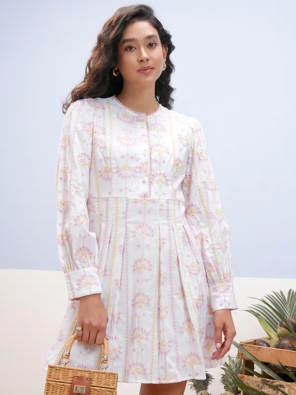 Vara By Vishudh Women White Embroidered A-Line Dress