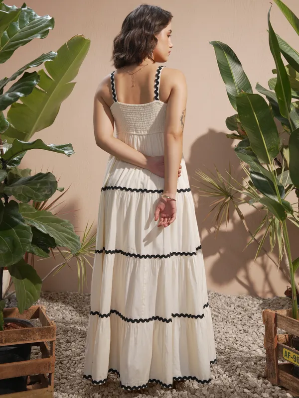 Vara By Vishudh Women Off White Solid A-Line Dress