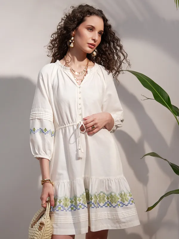 Vara By Vishudh Women White Embroidered A-Line Dress