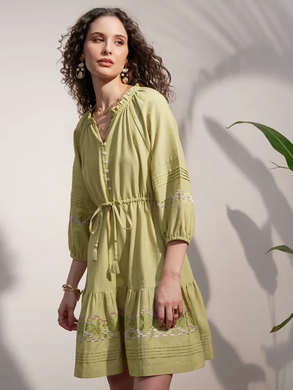 Vara By Vishudh Women Green Embroidered A-Line Dress