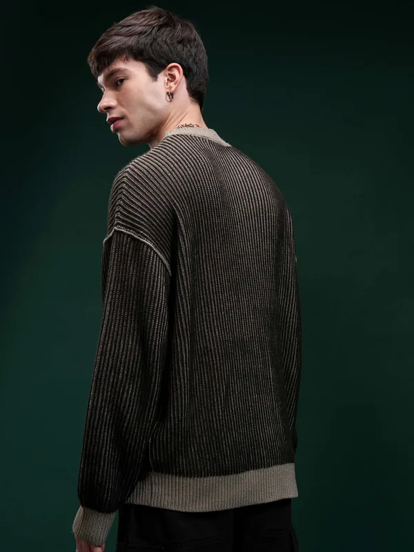 Highlander Men Black Round Neck Pullover Sweater