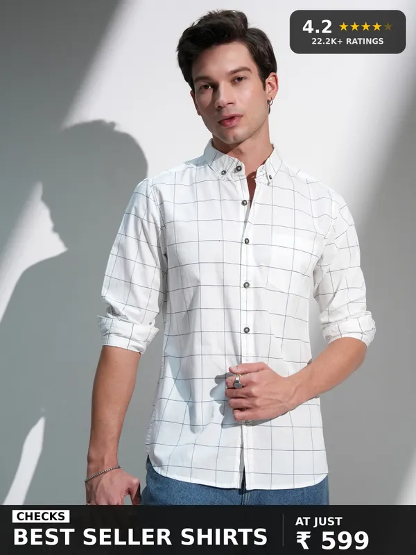 Highlander Men White Checked Slim Fit Casual Shirt