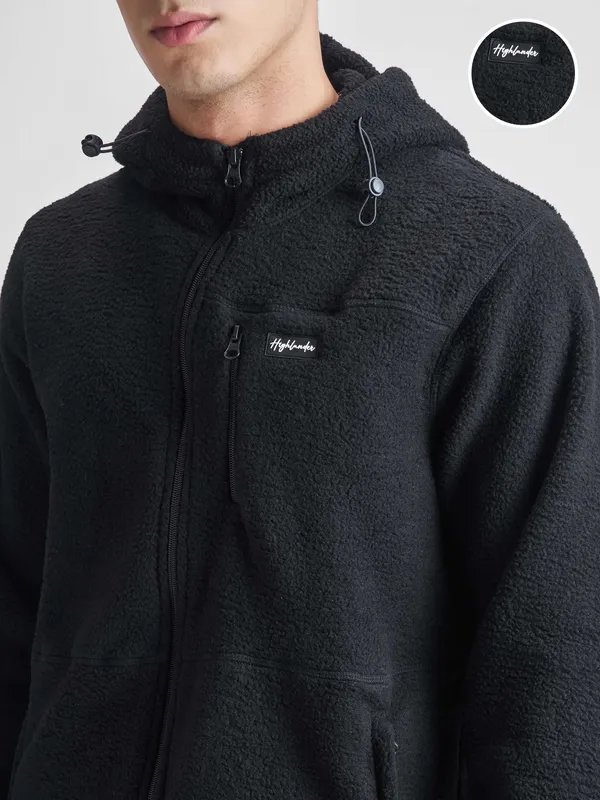 Men Solid Sweatshirt