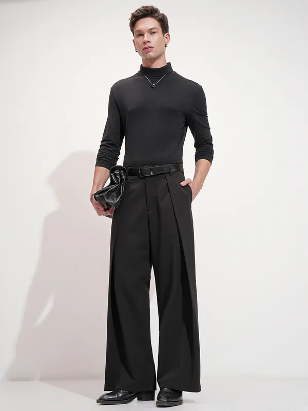 Highlander Men Black Samurai Fit Solid Formal Trouser