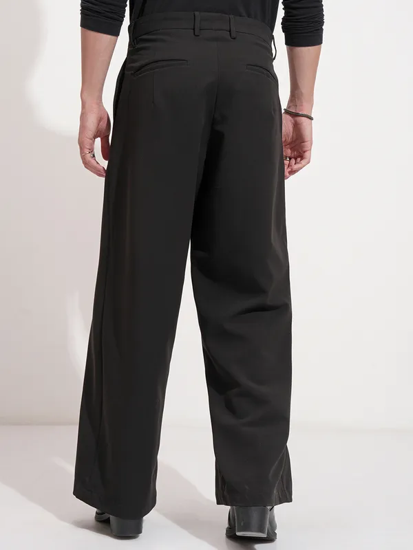 Highlander Men Black Samurai Fit Solid Formal Trouser