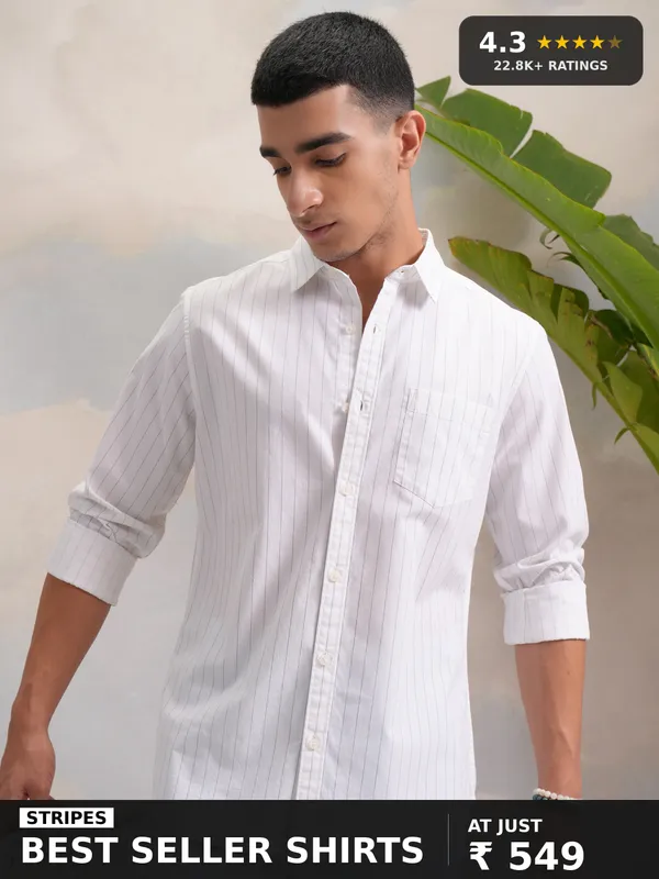 Highlander Men Black Striped Slim Fit Casual Shirt