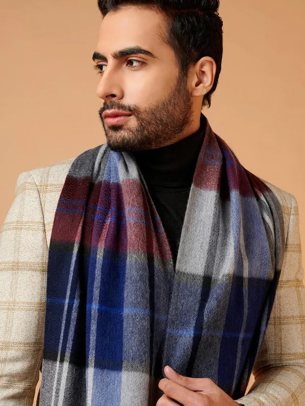 Muffler