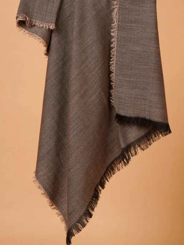 Woolen Stole