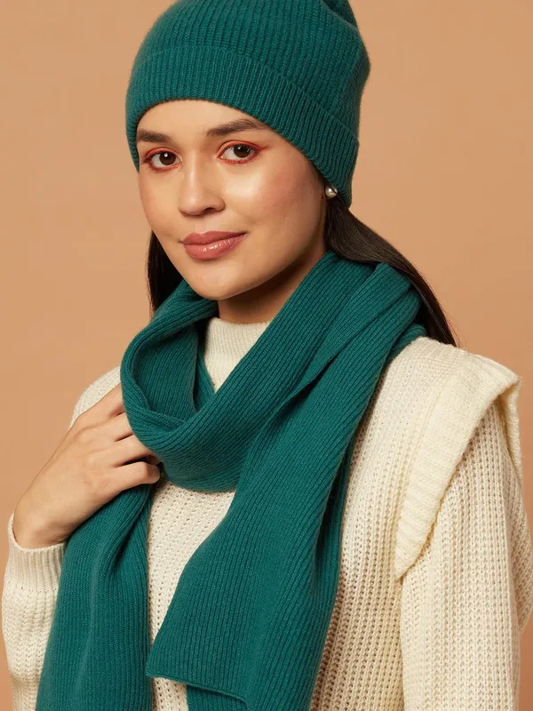 Cashmere Knitted Beanie & Muffler Set