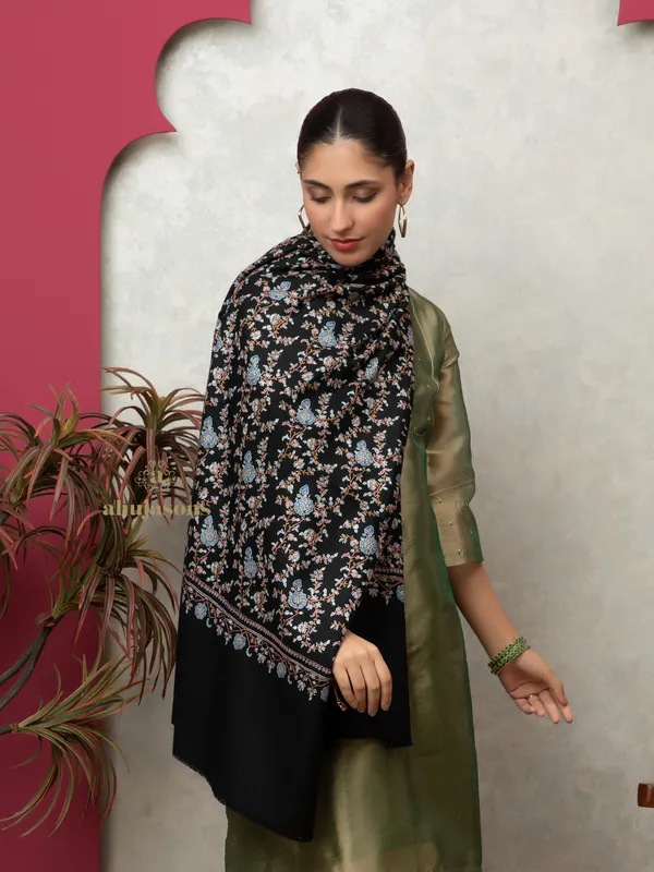 Handloom Pure Pashmina Shawl